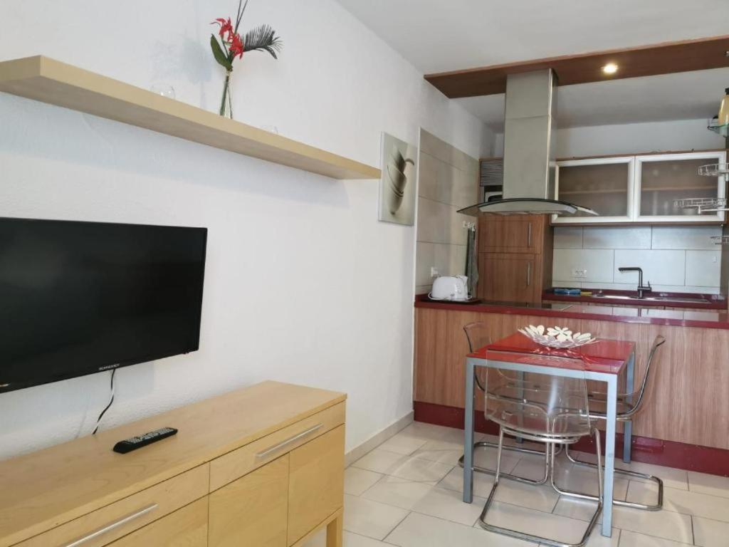 Appartement 2bed Pool View- San Eugenio